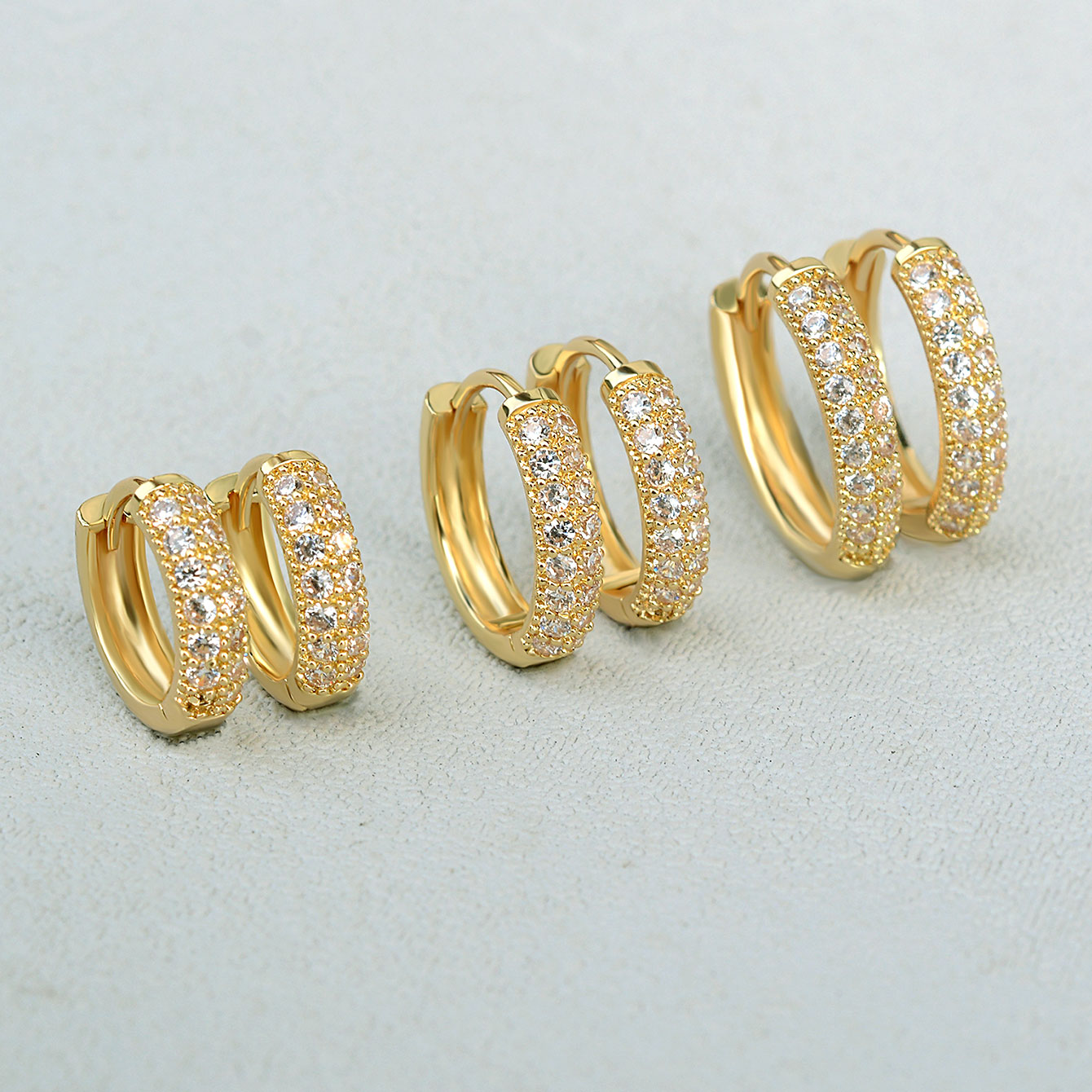 Pendientes de aro Huggie de ci - Conch Earring Hoop reseña y precio