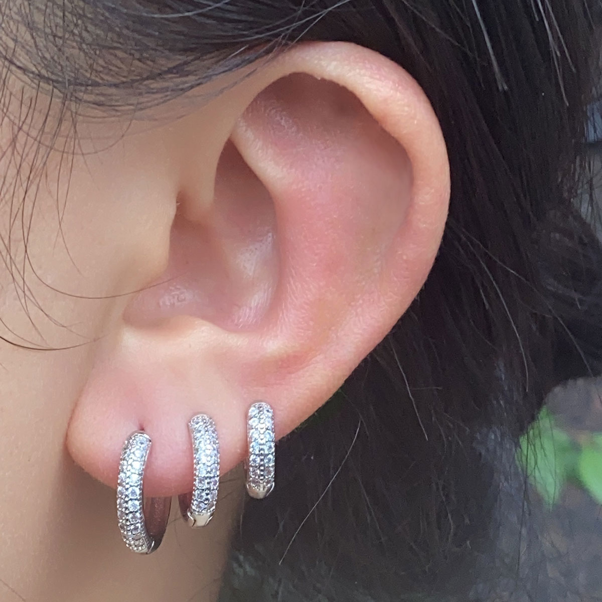 Pendientes de aro Huggie de ci - Conch Earring Hoop reseña y precio